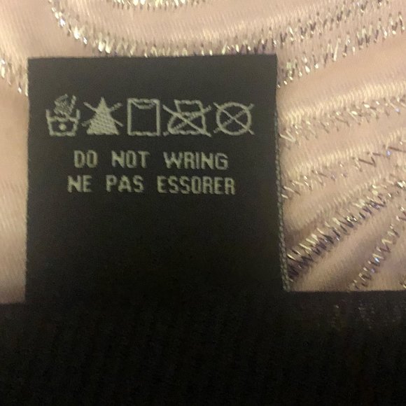 New Le Chateau sequin mini dress. - Picture 14 of 14